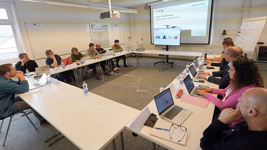 Krisenübung im Glarus: So bereit ist unser Kanton für den Ernstfall!