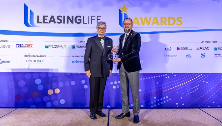 PEAC Solutions gewinnt Award für digitale Fahrradleasing-Innovation!