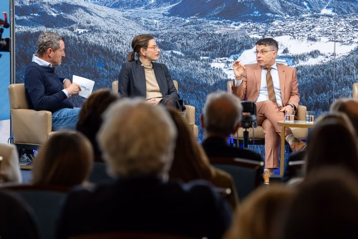 Europäische Mediengipfel in Seefeld: Experten diskutieren Krisen und Chancen