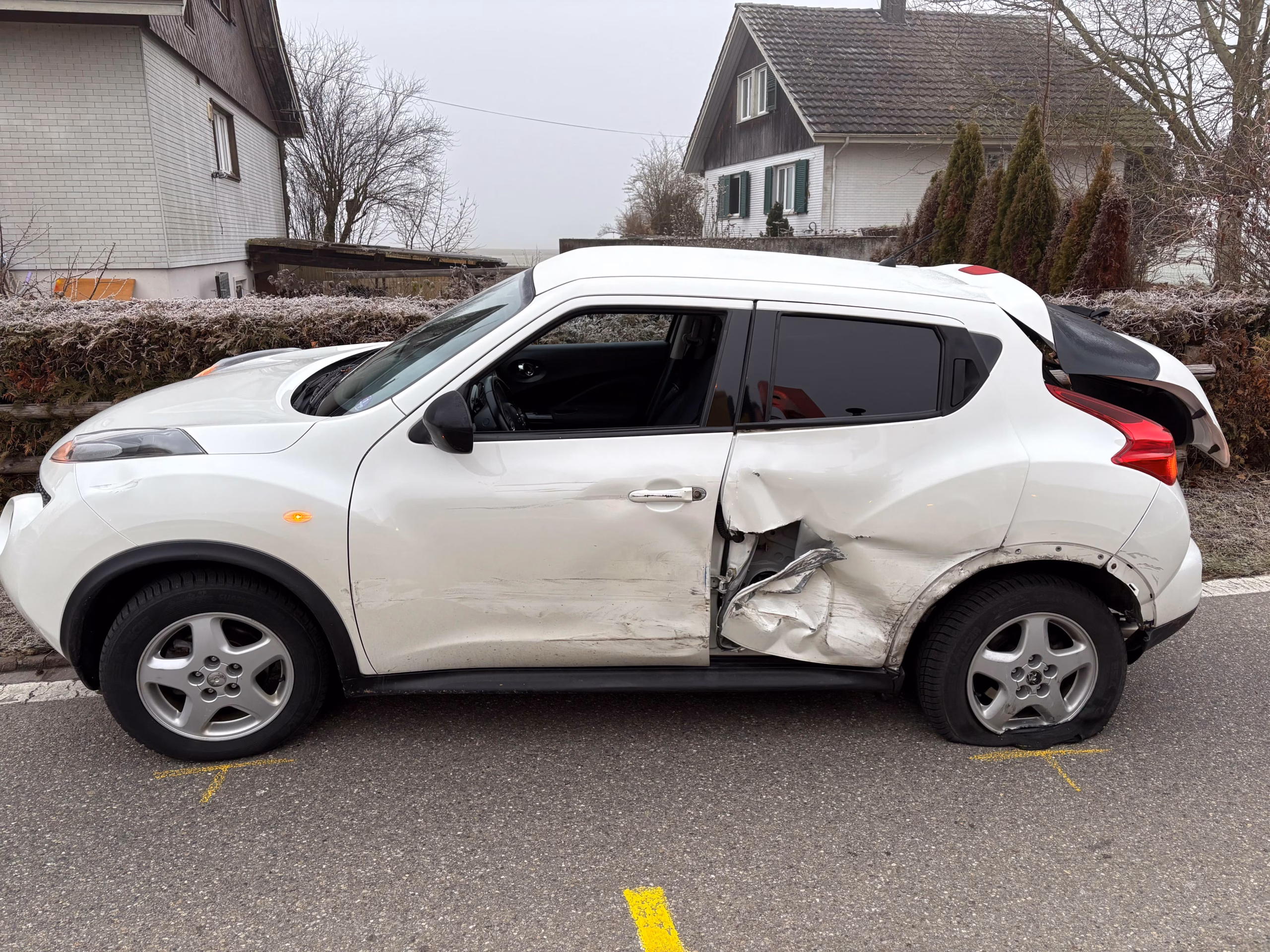 Zwei Unfälle in Wittenwil: Fünf Verletzte und große Verkehrsbehinderungen!
