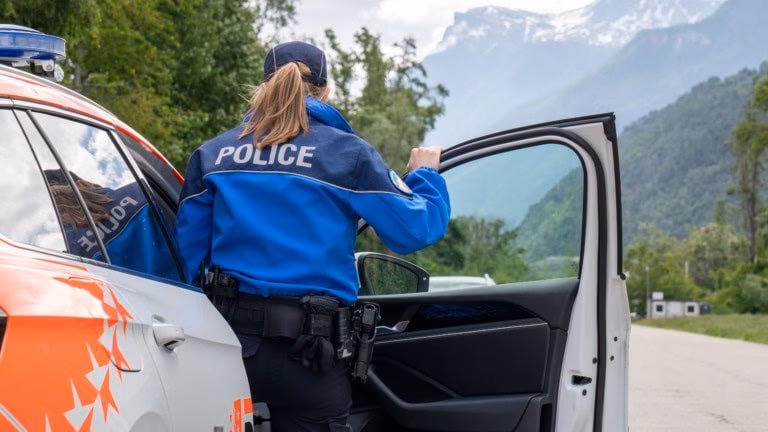 Fussgängerin stirbt nach Unfall in Naters – Staatsanwaltschaft ermittelt!